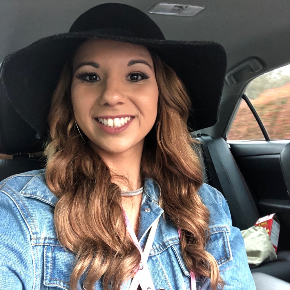 Meet your Posher, Brieana